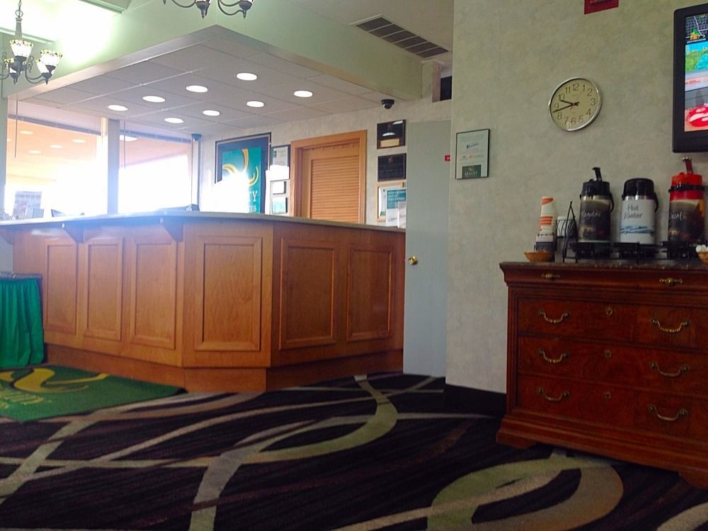 Quality Inn & Suites Near I-480 And I-29 Council Bluffs Exteriér fotografie