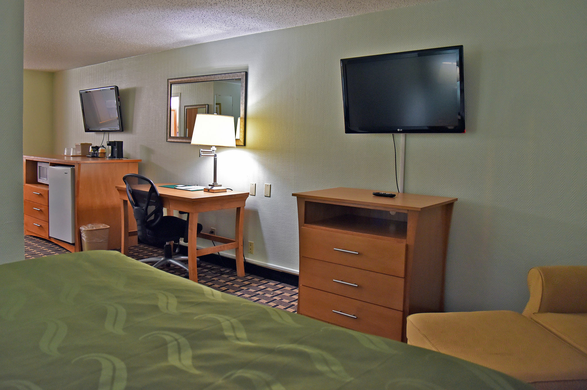 Quality Inn & Suites Near I-480 And I-29 Council Bluffs Exteriér fotografie